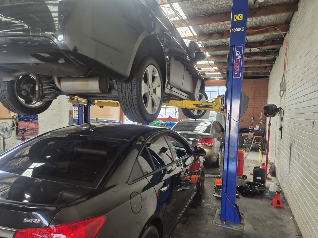 Car Medix | Unit 1/42 Barry St, Bayswater VIC 3153, Australia | Phone: 0434 628 468