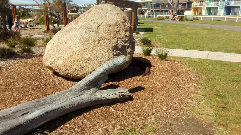 Bristow Smith Reserve Nature Playspace | park | Barrage Rd, Goolwa South SA 5214, Australia