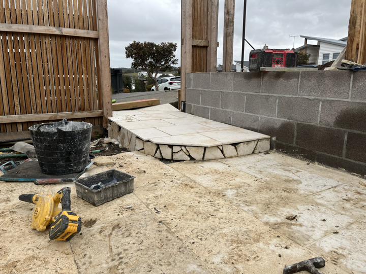 Lavelle Landscapes and Constructions | 9 Loris Cl, Grovedale VIC 3216, Australia | Phone: 0458 176 386