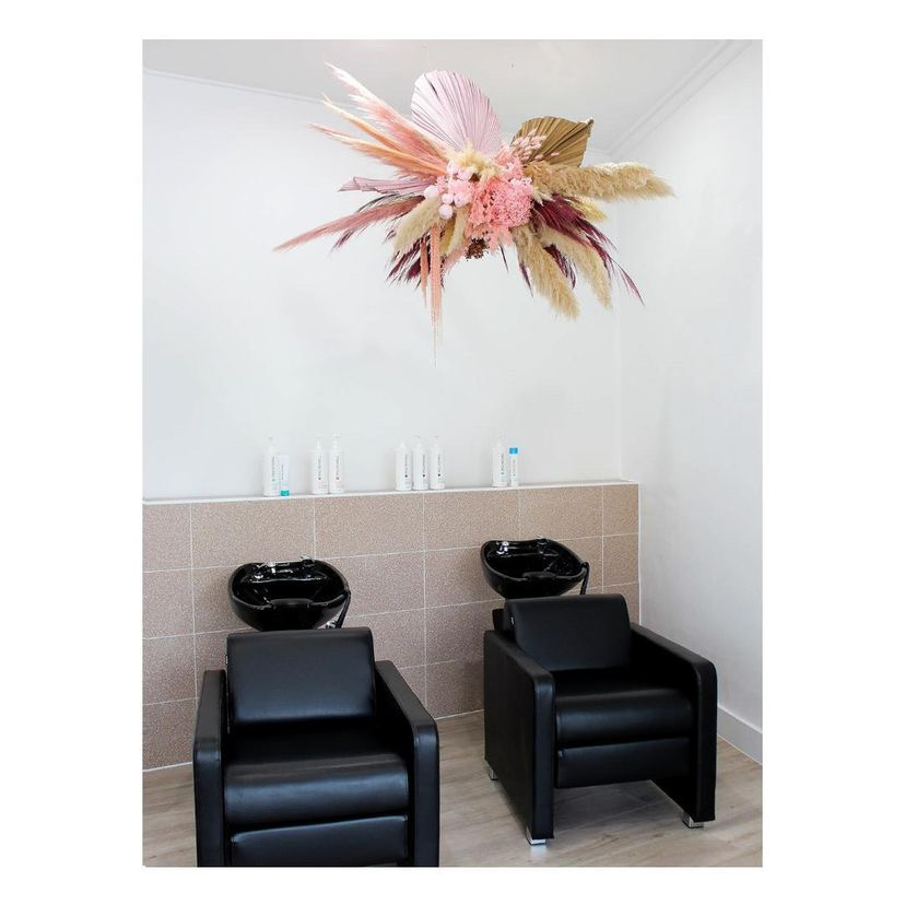 A J Hair Artistry | hair care | 69 Grimshaw St, Greensborough VIC 3088, Australia | 0434167176 OR +61 434 167 176