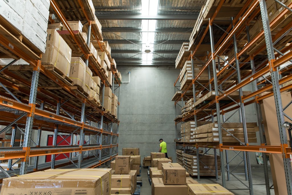 Help Supply Chain Services | storage | 520 Curtin Ave E, Eagle Farm QLD 4009, Australia | 0738681765 OR +61 7 3868 1765