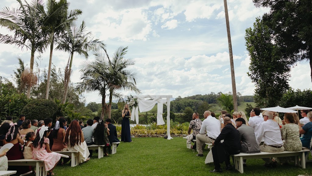 Stacks of Love - Celebrant | 99 Mullaway Dr, Mullaway NSW 2456, Australia | Phone: 0433 170 610