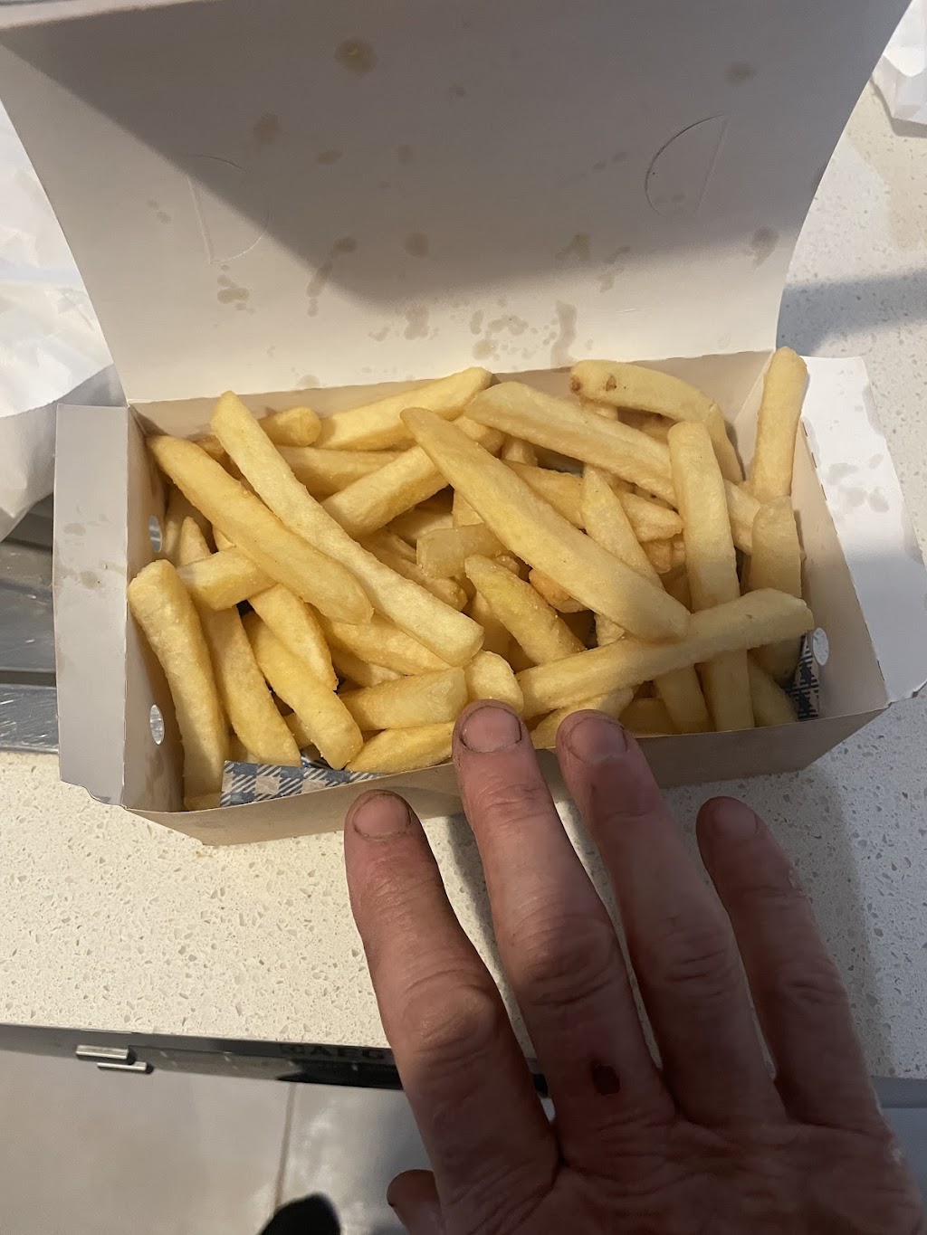 Catch N Crisp | 100 Simpson St, Ballarat North VIC 3350, Australia | Phone: (03) 5340 0022