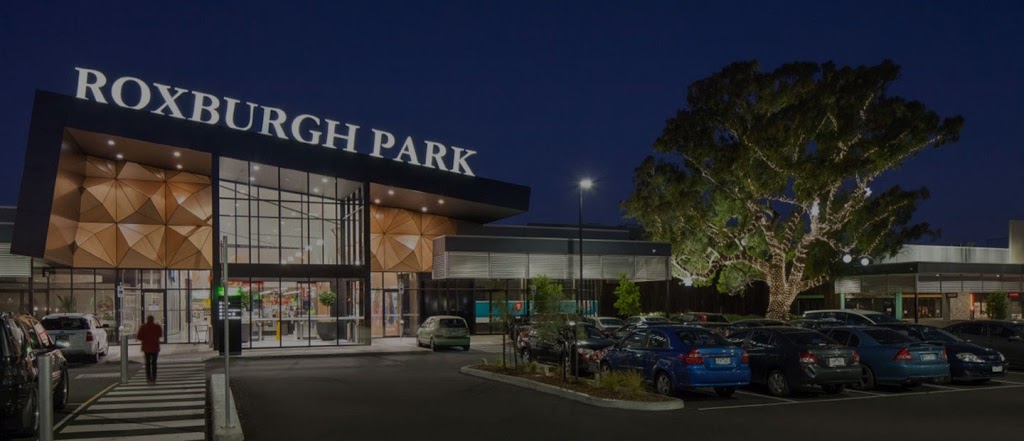 Roxburgh Village | shopping mall | 250 Somerton Rd, Roxburgh Park VIC 3064, Australia | 0393086811 OR +61 3 9308 6811