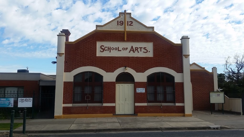 School of Arts, Wahgunyah | school | 35 Foord St, Wahgunyah VIC 3687, Australia