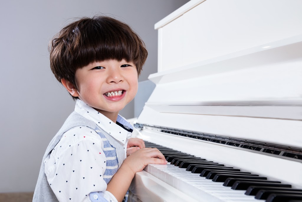 Felicity Flynn Piano Tuition | electronics store | Hull Rd, Lilydale VIC 3140, Australia | 0423491790 OR +61 423 491 790