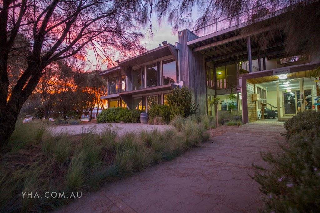 Apollo Bay Eco YHA | lodging | 5 Pascoe St, Apollo Bay VIC 3233, Australia | 0352377899 OR +61 3 5237 7899