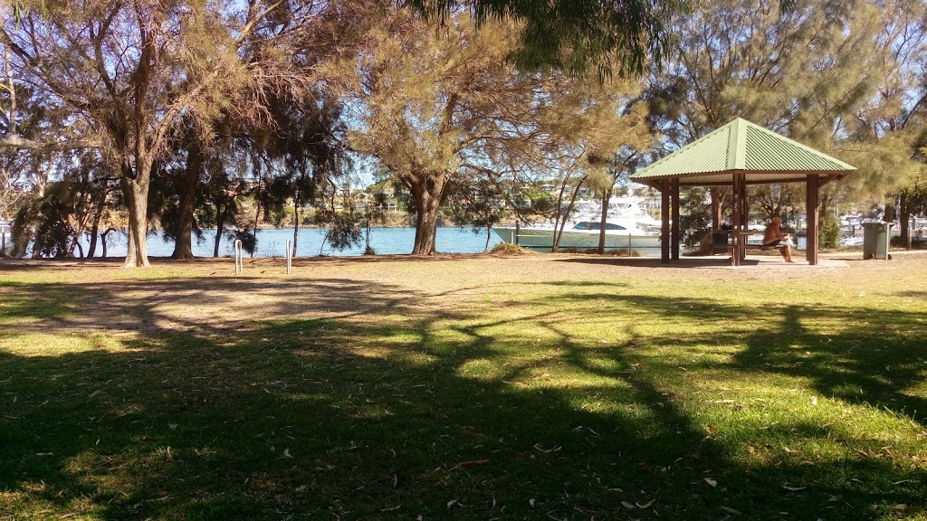 Norm Mckenzie park | park | 75 Riverside Rd, East Fremantle WA 6158, Australia