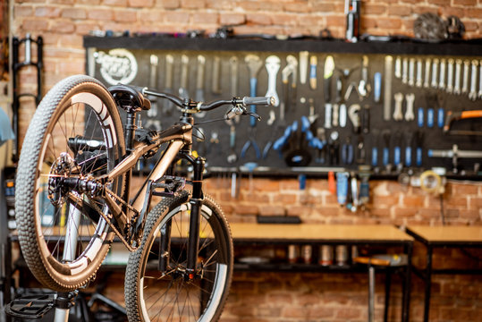 Bike Synergy - bicycle repair workshop. | 26 McIntosh St, Shoalhaven Heads NSW 2535, Australia | Phone: 0408 464 525