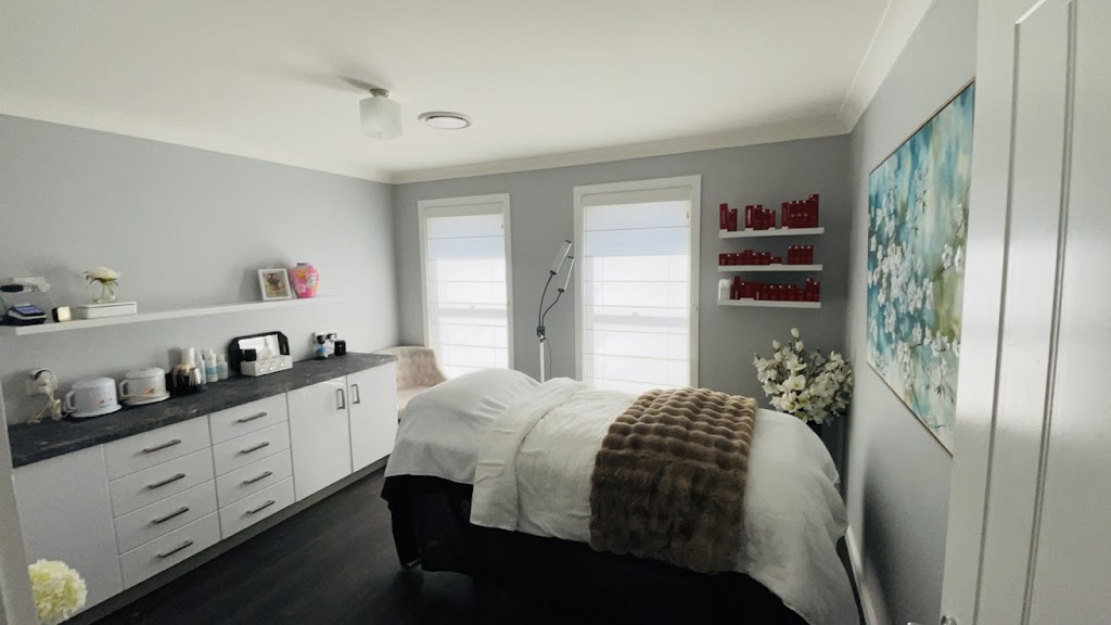 Absolute Beauty Inverell | 6 Stainfield Dr, Inverell NSW 2360, Australia | Phone: (02) 6721 0555