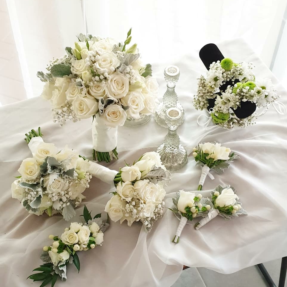 Floral white | florist | Shop 19/188 Algester Rd, Calamvale QLD 4116, Australia | 0433377749 OR +61 433 377 749