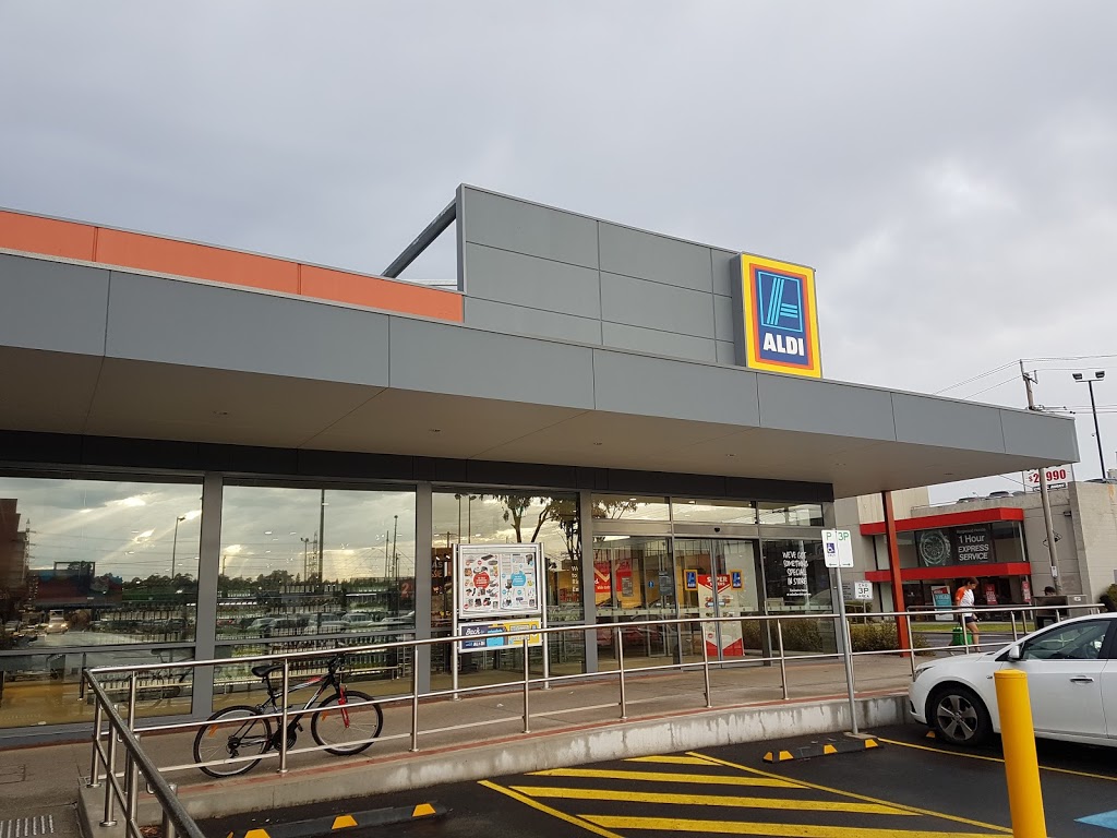ALDI Ringwood | supermarket | Maroondah Hwy, Ringwood VIC 3134, Australia | 132534 OR +61 132534