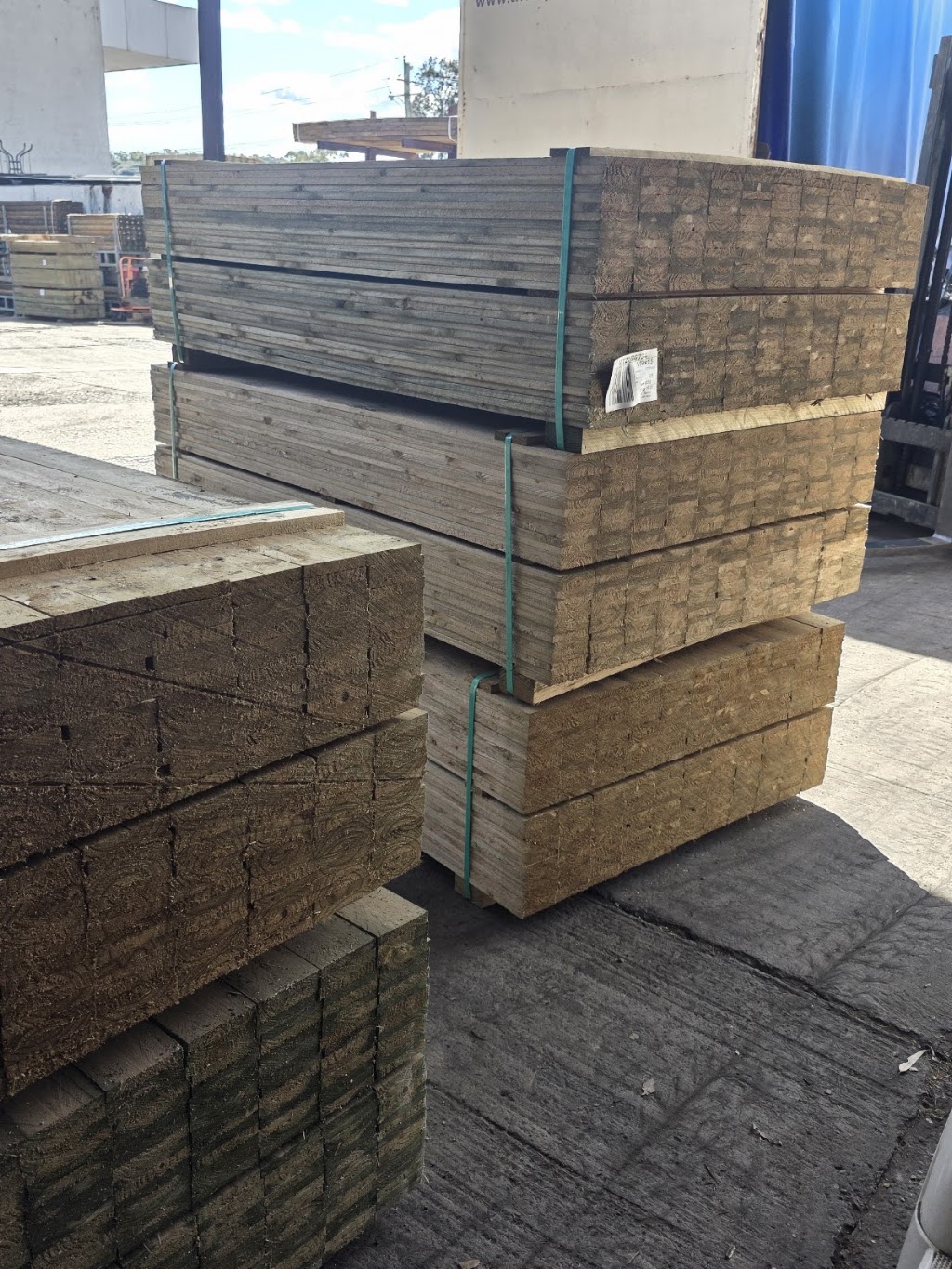 Aero Timber & Hardware Sales Pty Ltd. | 24-26 Aero Rd, Ingleburn NSW 2565, Australia | Phone: (02) 9605 1222