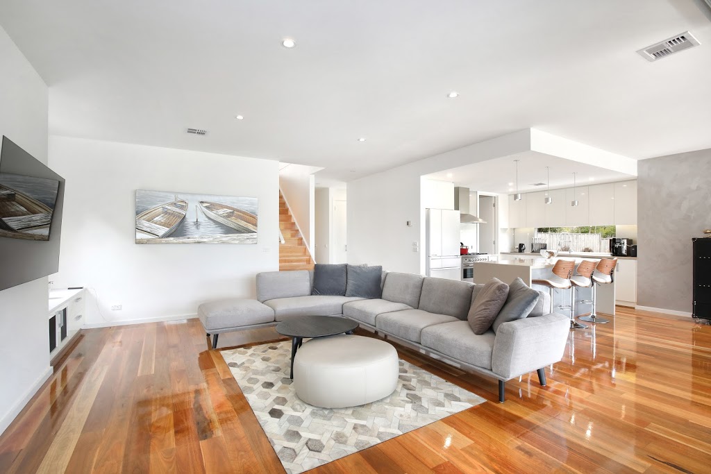 Xus Residence | 9 Viewmount Pl, Sandhurst VIC 3977, Australia | Phone: 0404 366 668