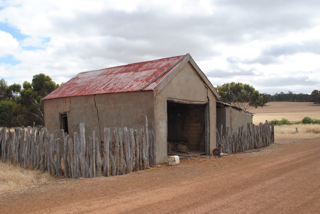 Happy Valley Homestead 1918 to 2002 | York-Williams Rd, Williams WA 6391, Australia