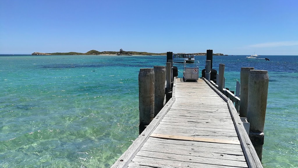 Shoalwater Islands Marine Park | park | 153 Arcadia Dr, Rockingham WA 6168, Australia | 0895911333 OR +61 8 9591 1333