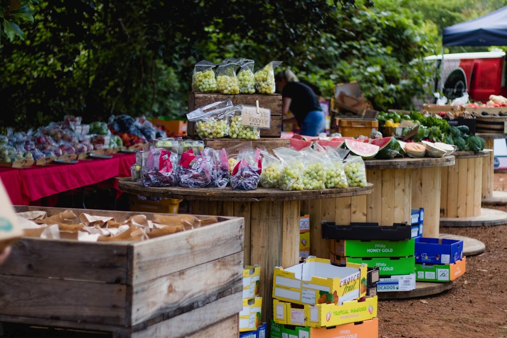 Caraholly Orchard |  | 92 Caraholly Orchard, Dwellingup WA 6213, Australia | 0434628335 OR +61 434 628 335