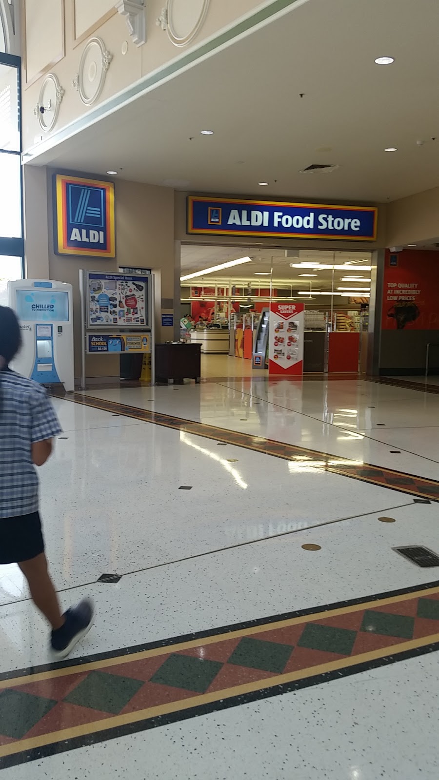 ALDI Forest Lake | supermarket | Forest Lake Village Shopping Centre, 235 Forest Lake Blvd, Forest Lake QLD 4078, Australia