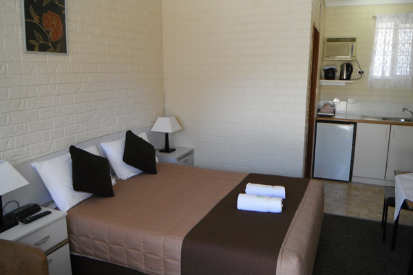 Bondi Motel - Affordable Hotels,Motels Moree - Accommodation Mor | lodging | 316 Warialda St, Moree NSW 2400, Australia | 0267527322 OR +61 2 6752 7322