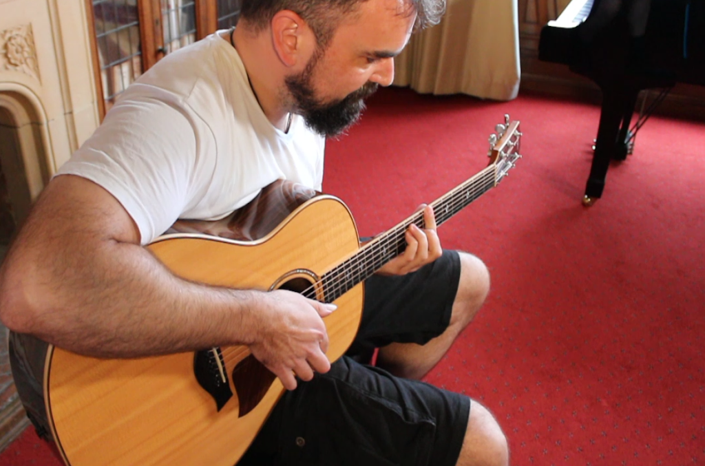 Guitar Tuition - David J Powderly (Wollongong) | 17 Kruger Ave, Windang NSW 2528, Australia | Phone: 0472 630 207