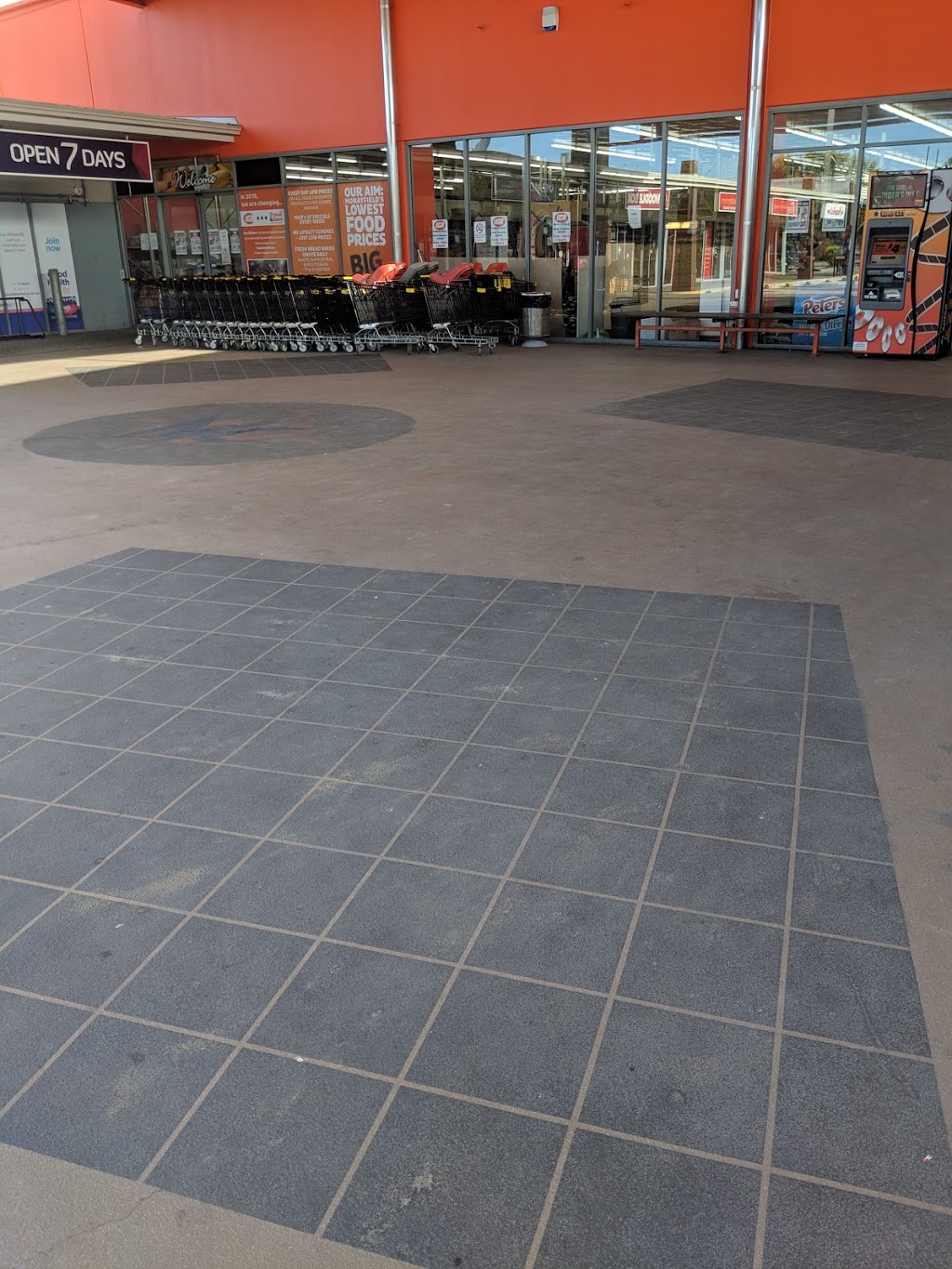 Morayfield Central Shopping Centre | shopping mall | 80 Michael Ave, Morayfield QLD 4506, Australia