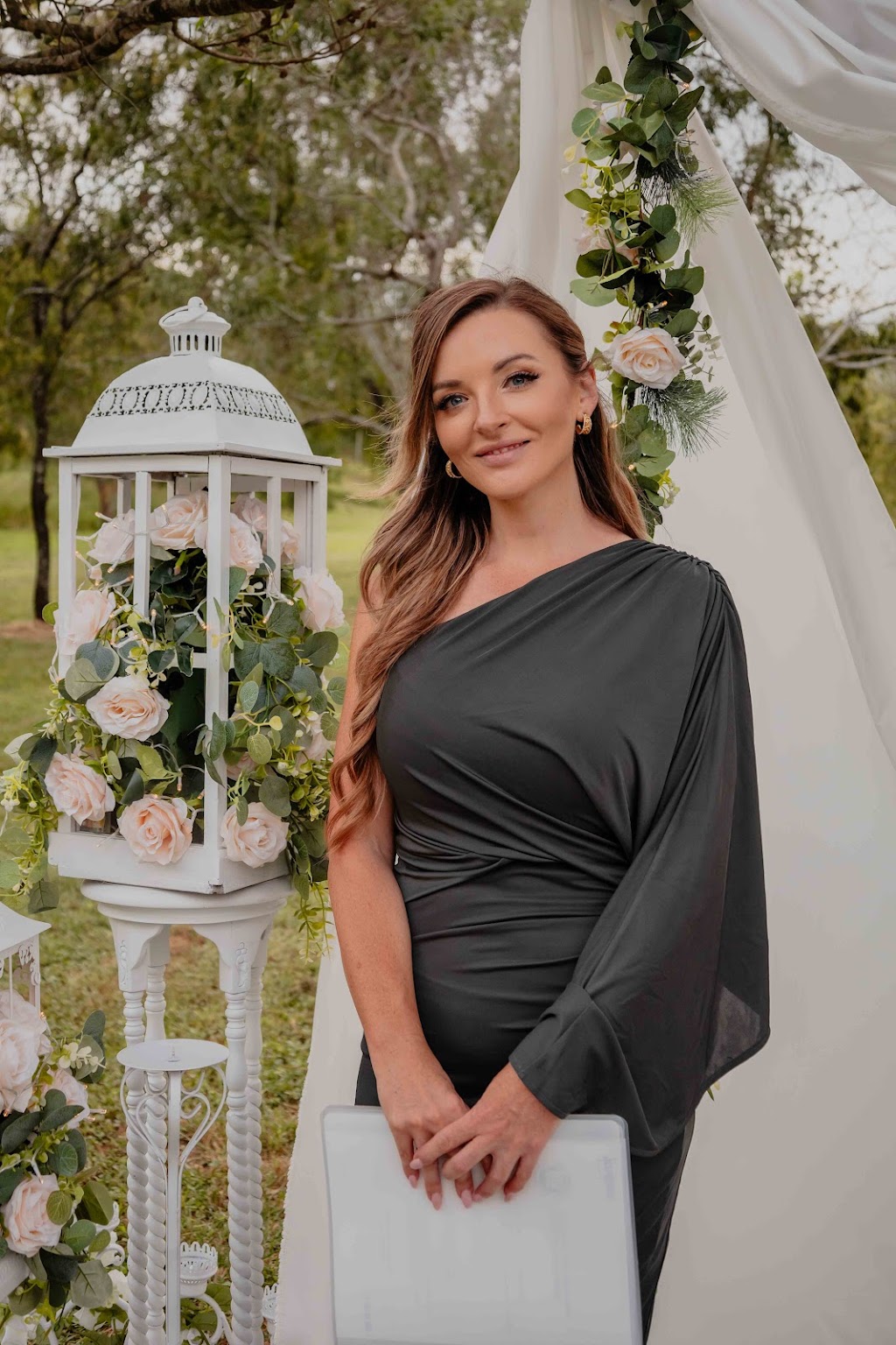 Married by Charlie B | 52 Frank St, Thorneside QLD 4158, Australia | Phone: 0483 042 604