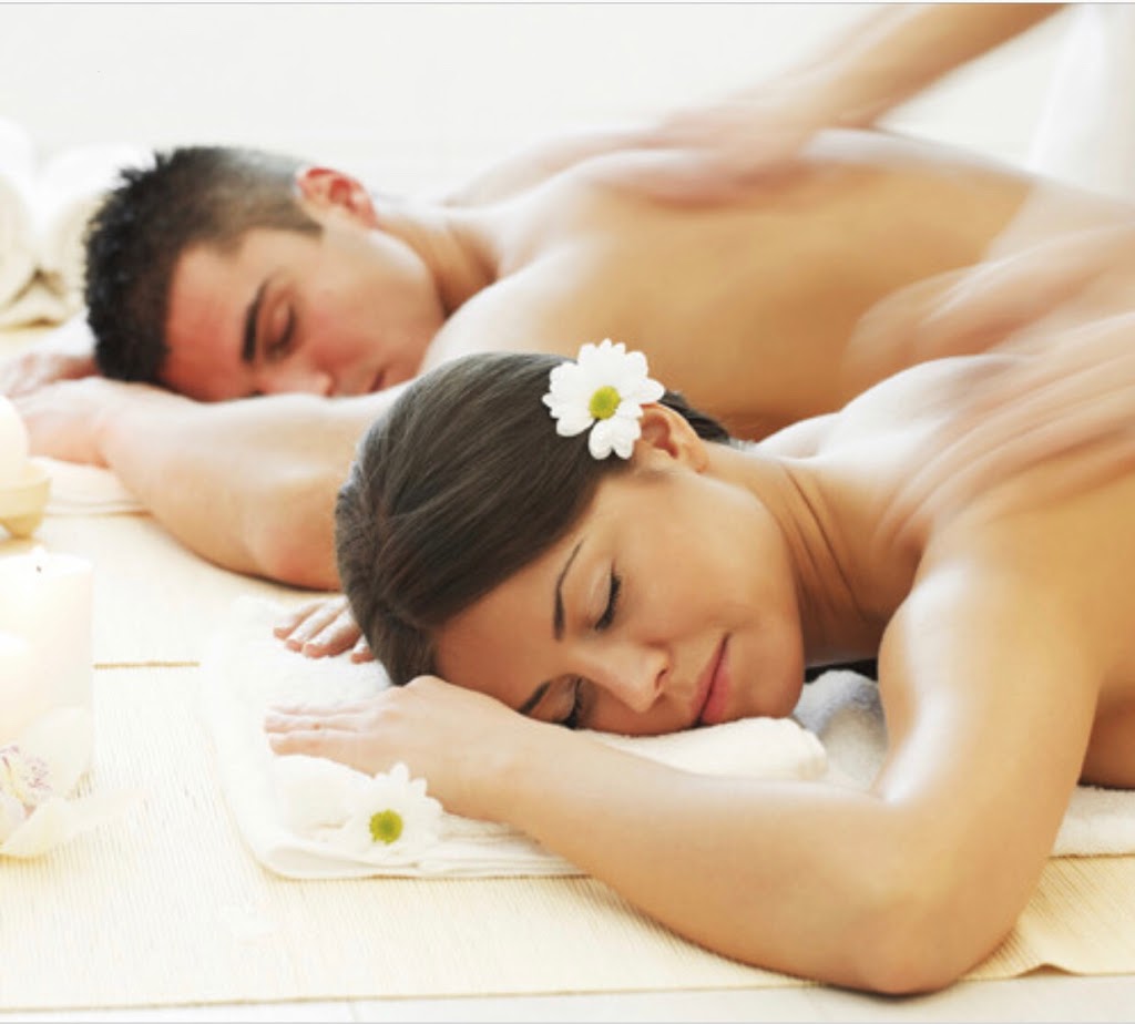 Awesome Massage |  | 85 Holmes St, Brunswick VIC 3056, Australia | 0399957166 OR +61 3 9995 7166