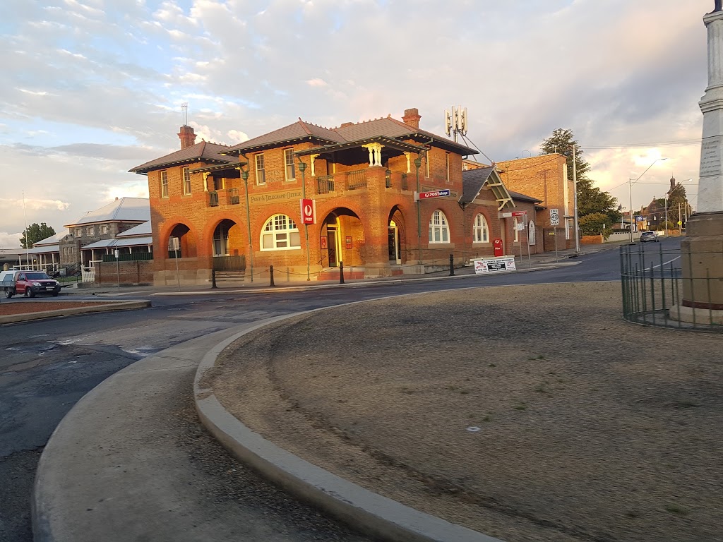Australia Post - Glen Innes Post Shop | post office | 319 Grey St, Glen Innes NSW 2370, Australia | 131318 OR +61 131318