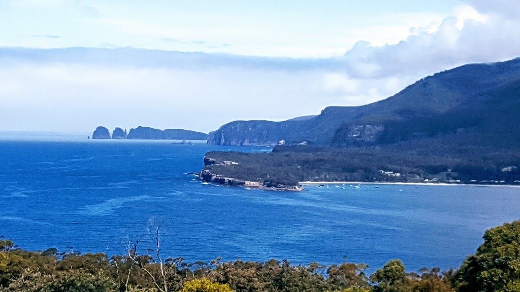 Tasman Bay National Park Lookout | park | The Lookout, 138 Pirates Bay Dr, Eaglehawk Neck TAS 7179, Australia