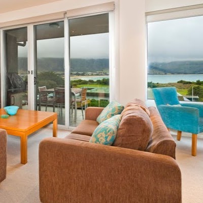 Apollo Blue 12 Holiday Townhouse Apollo Bay | 12/22 Great Ocean Rd, Apollo Bay VIC 3233, Australia | Phone: (03) 5237 2600