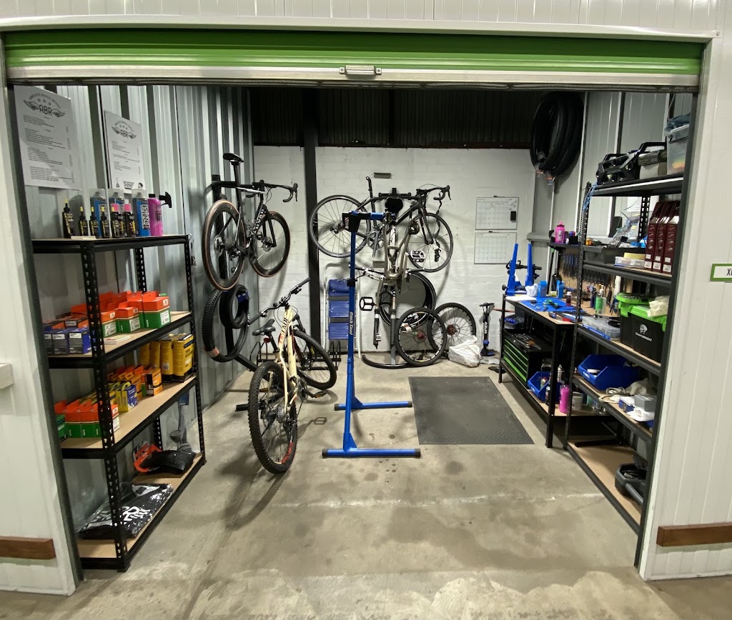 Arncliffe Bicycle Repairs | 190 Kingsgrove Rd, Kingsgrove NSW 2208, Australia | Phone: 0451 437 008