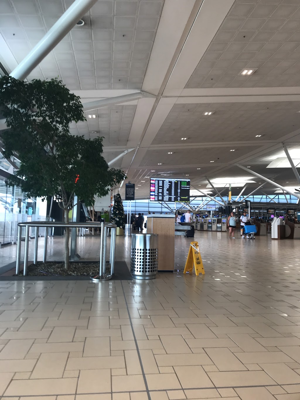 Virgin Australia Brisbane International | International Terminal, 32 Airport Dr, Brisbane Airport QLD 4008, Australia | Phone: 13 67 89