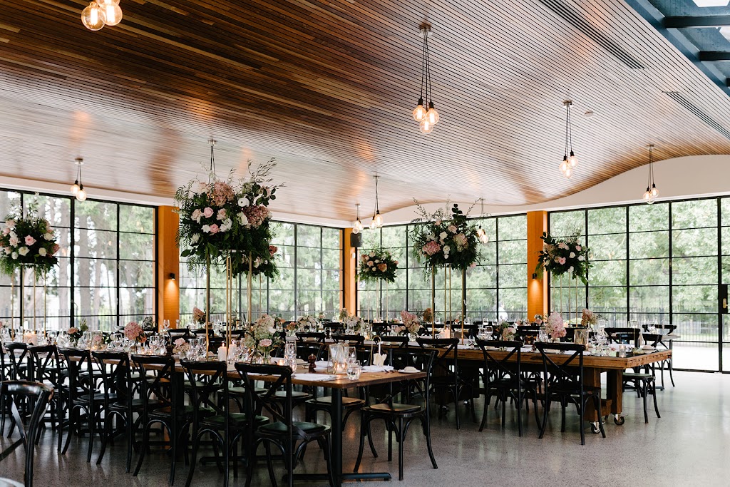 Sassafras Flower Design | Unit 6/11 Clancys Rd, Mount Evelyn VIC 3796, Australia | Phone: 0415 106 875