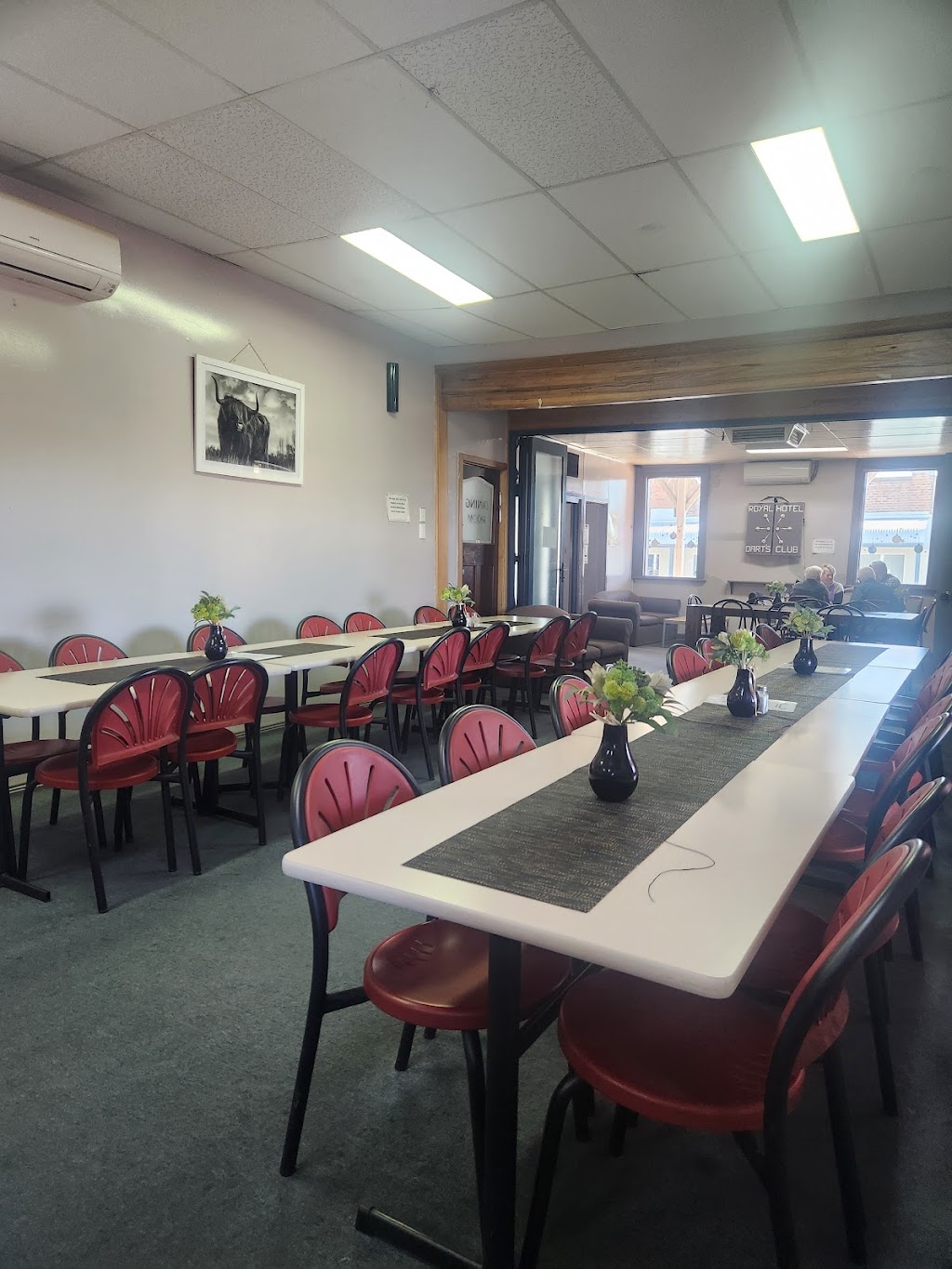 Royal Hotel Warialda | 51 Hope St, Warialda NSW 2402, Australia | Phone: (02) 6729 1444