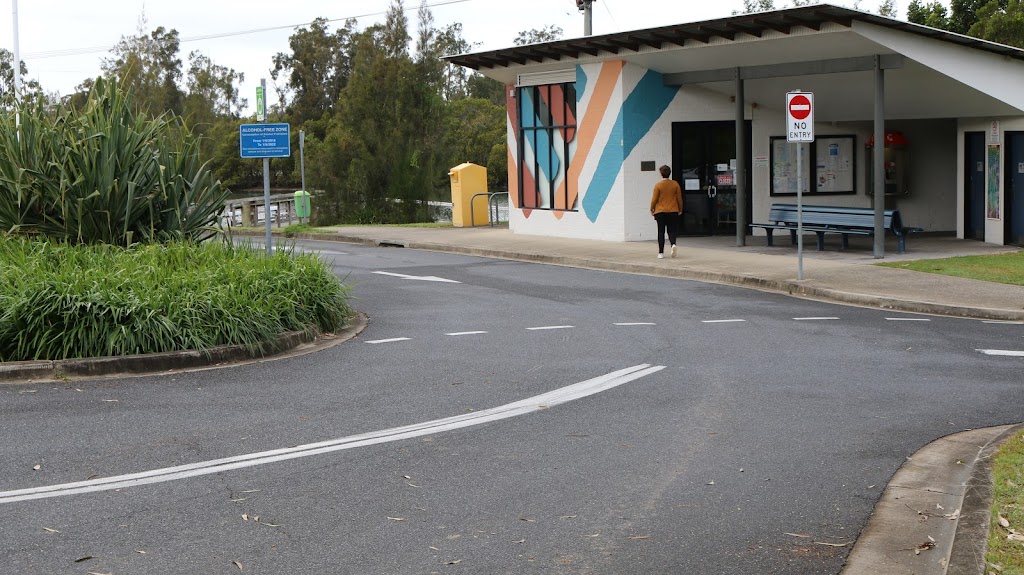 Greyhound Bus Stop Nambucca Heads | Visitor Info Centre, 55 Riverside Dr, Nambucca Heads NSW 2448, Australia | Phone: 1300 473 946