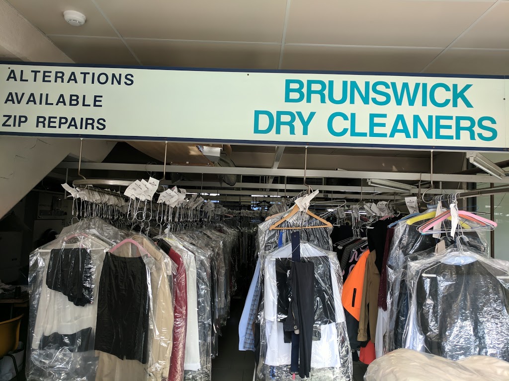 Brunswick dry cleaners | 194 Albion St, Melbourne VIC 3056, Australia | Phone: (03) 9383 4221