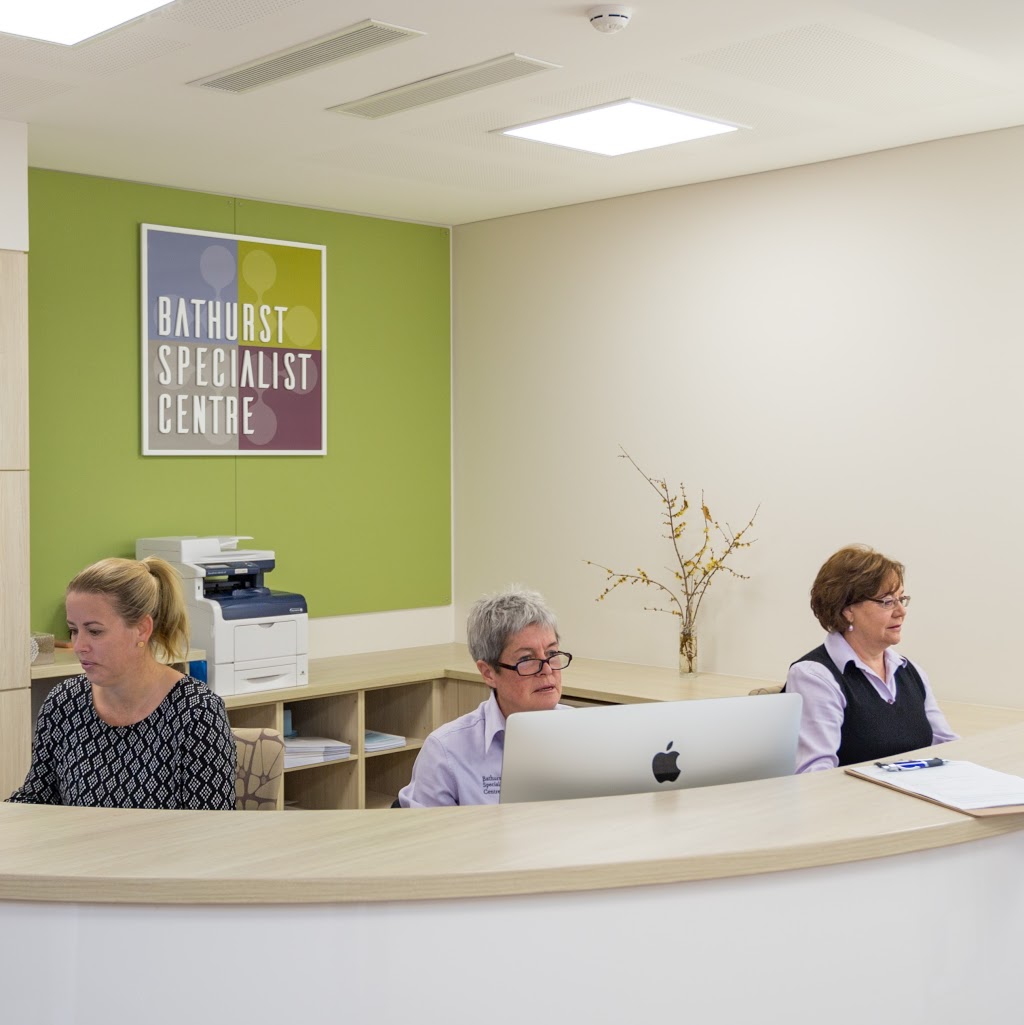 Bathurst Specialist Centre | hospital | Building 1470, Panorama Ave, Charles Sturt University, Bathurst NSW 2795, Australia | 0263318354 OR +61 2 6331 8354