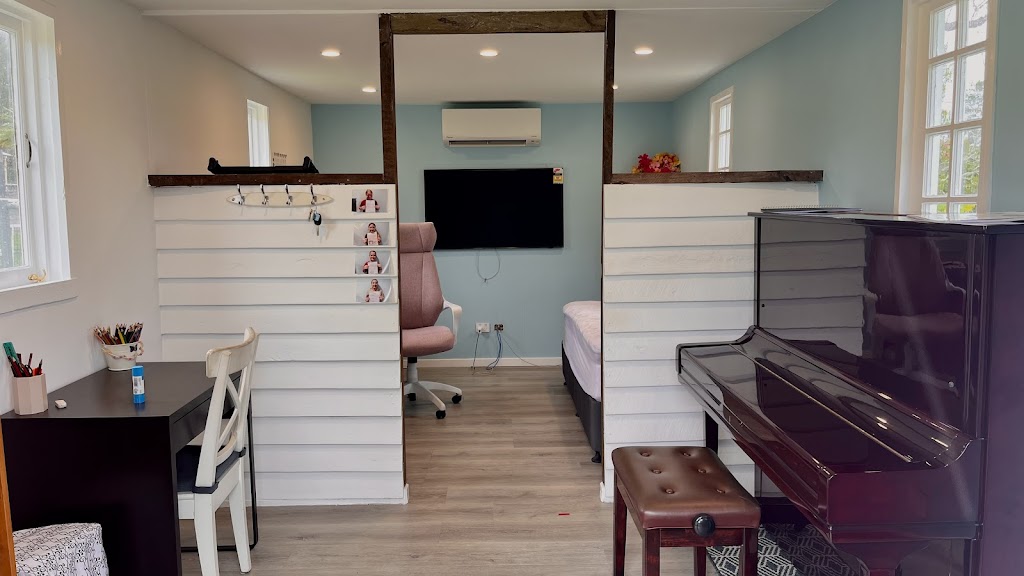 Little Music Tree | 24 Kingfisher Rd, Mount Cotton QLD 4165, Australia | Phone: 0417 362 258