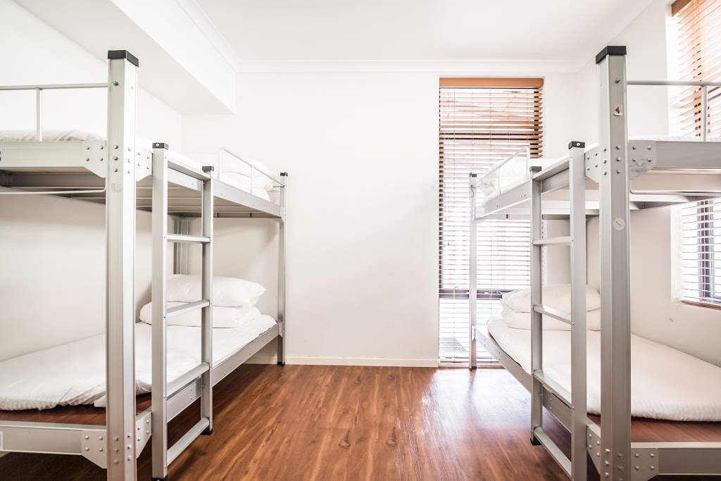 Downtown Backpackers Hostel | 57/59 Bennett St, East Perth WA 6004, Australia | Phone: 0423 211 383