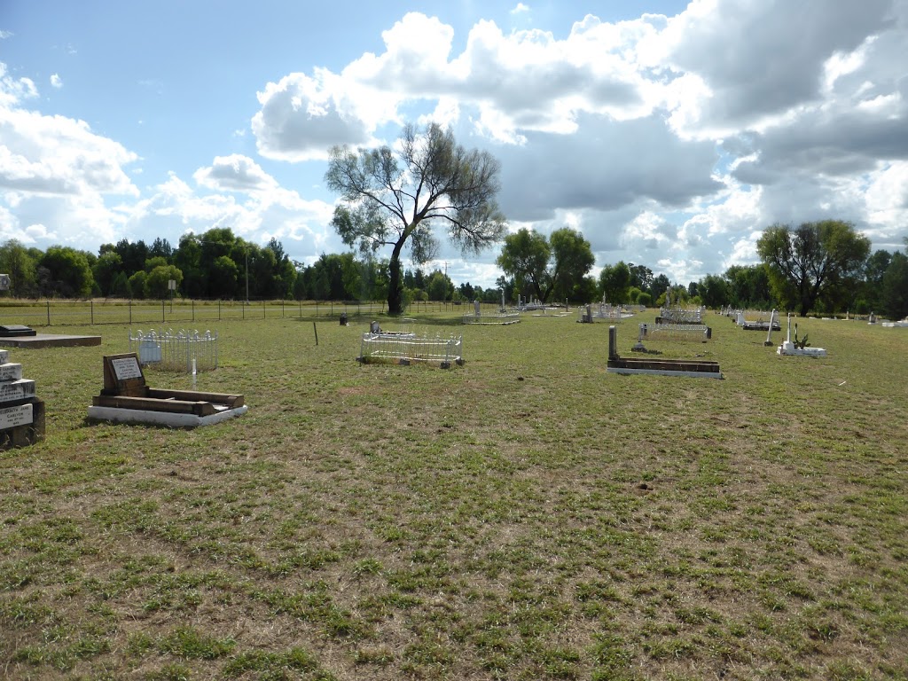 Mitchell Cemetery | Mitchell QLD 4465, Australia