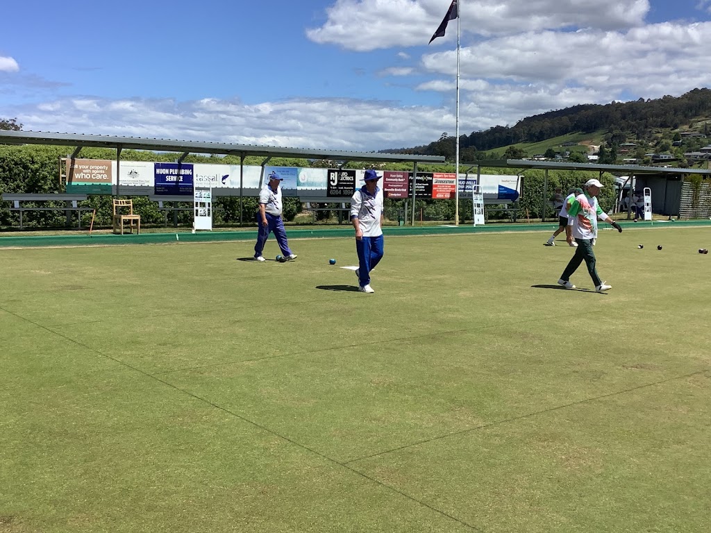 Huonville Bowling Club |  | 5 Shield St, Huonville TAS 7109, Australia | 0362641362 OR +61 3 6264 1362