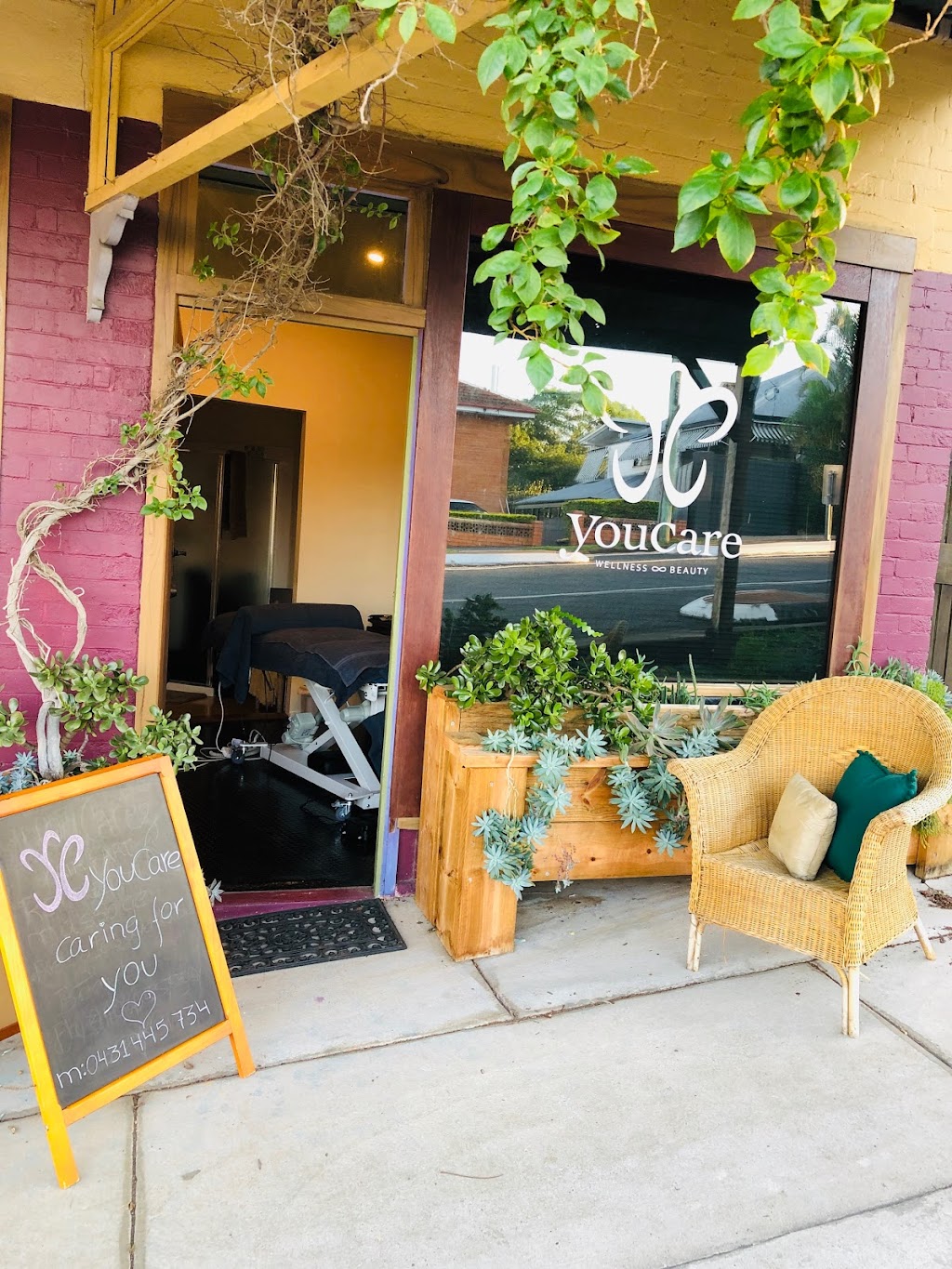 YouCare | 132 Kennedy Ter, Paddington QLD 4064, Australia | Phone: 0431 445 734