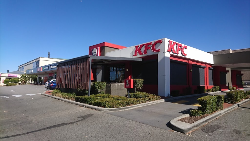 KFC Warwick | meal takeaway | Warwick Grove Shopping Centre, 643 Beach Rd, Warwick WA 6024, Australia | 0894476132 OR +61 8 9447 6132