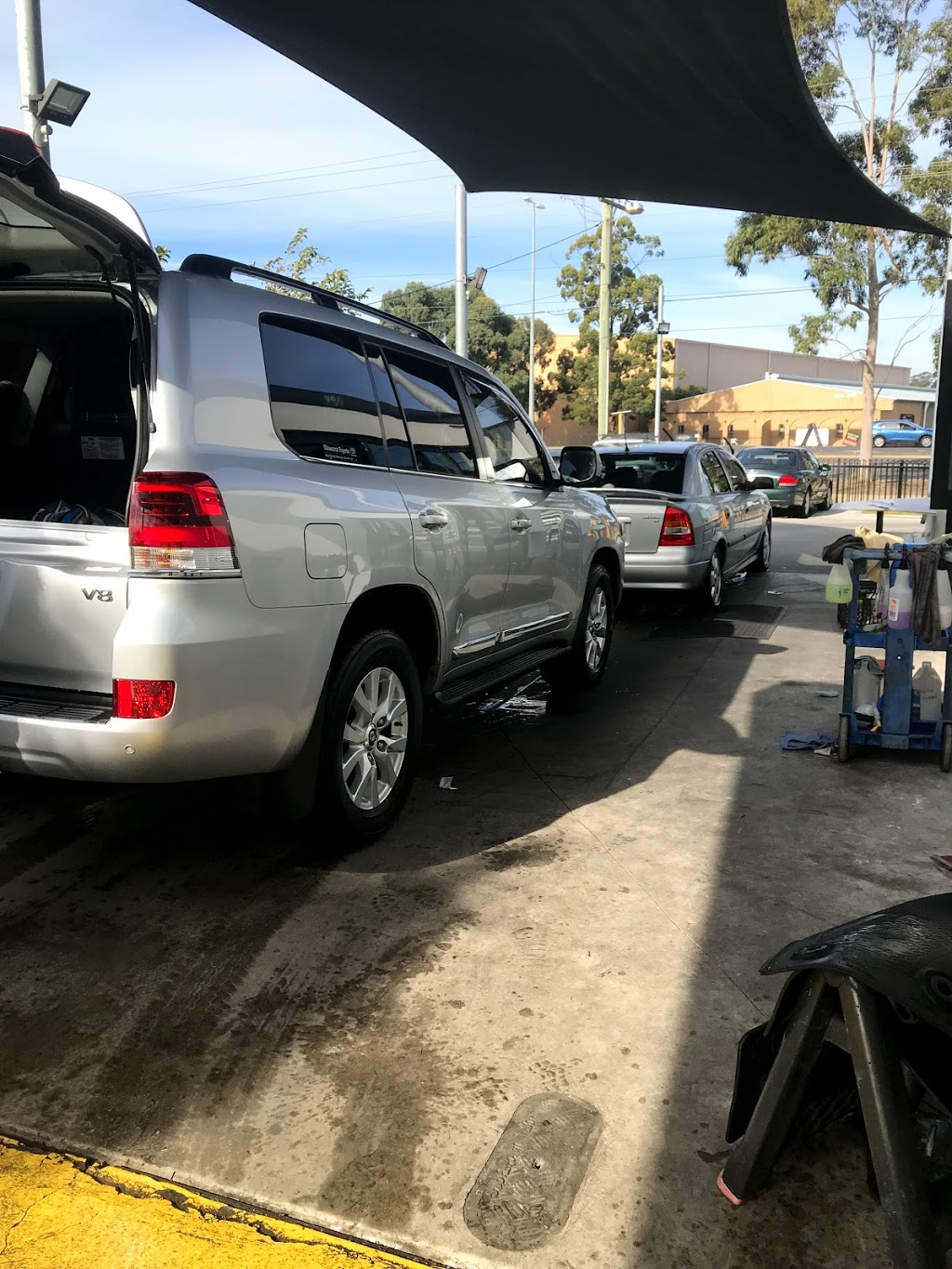 AA Hand Car Wash And Cafe | car wash | 219 Hoxton Park Rd, Cartwright NSW 2168, Australia | 0422083732 OR +61 422 083 732