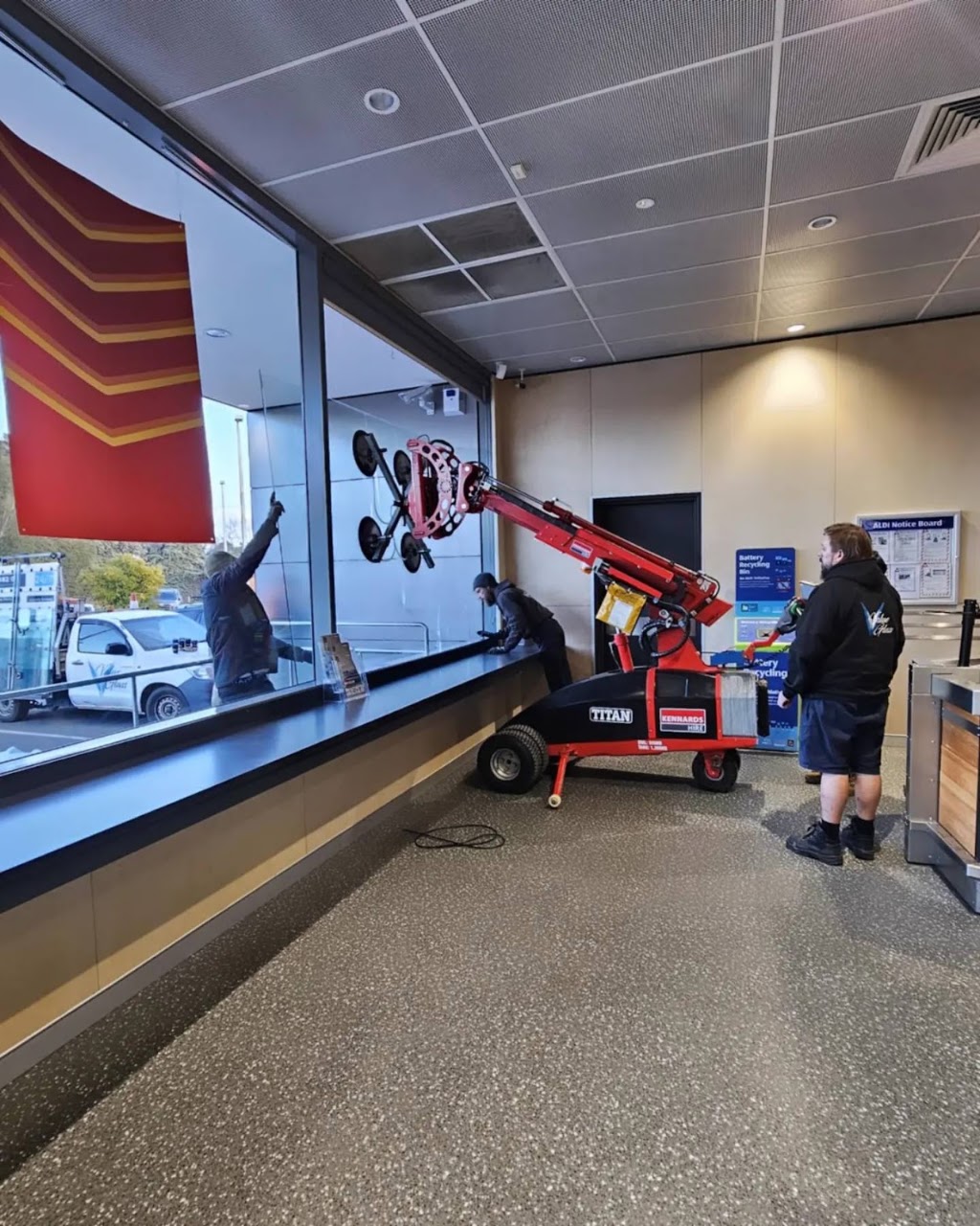 Value Glass | 36 Haslingden St, Moruya NSW 2537, Australia | Phone: (02) 6189 3773