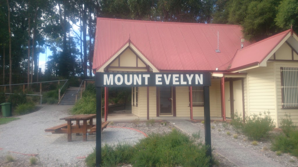 Mount Evelyn Station | parking | Mount Evelyn VIC 3796, Australia | 1300368333 OR +61 1300 368 333