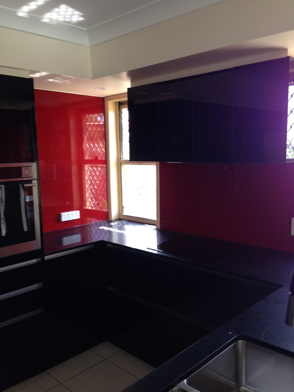 TDM Glass & Aluminium Pty Ltd | Unit 12/178-182 Redland Bay Rd, Capalaba QLD 4157, Australia | Phone: (07) 3390 3550