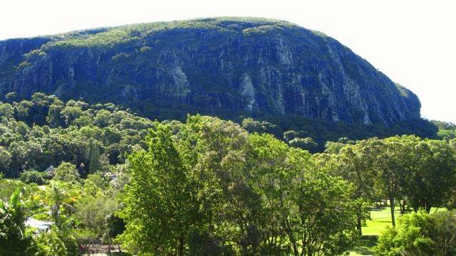 The Long Drive Bistro | 17 Lumeah Dr, Mount Coolum QLD 4573, Australia | Phone: 0407 288 721