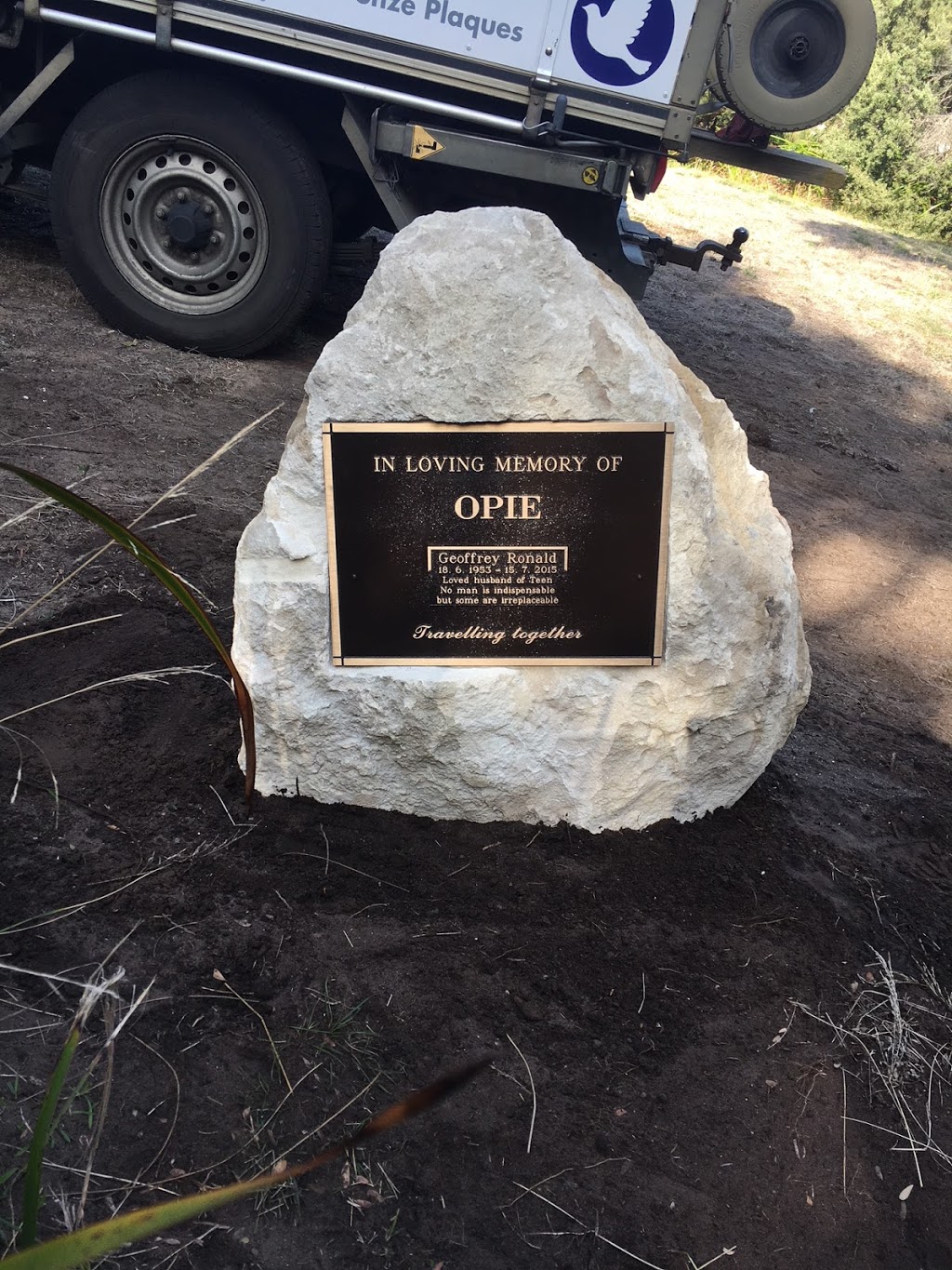 Melbourne Headstones | cemetery | 2/61 McDougall Rd, Sunbury VIC 3429, Australia | 1300206920 OR +61 1300 206 920