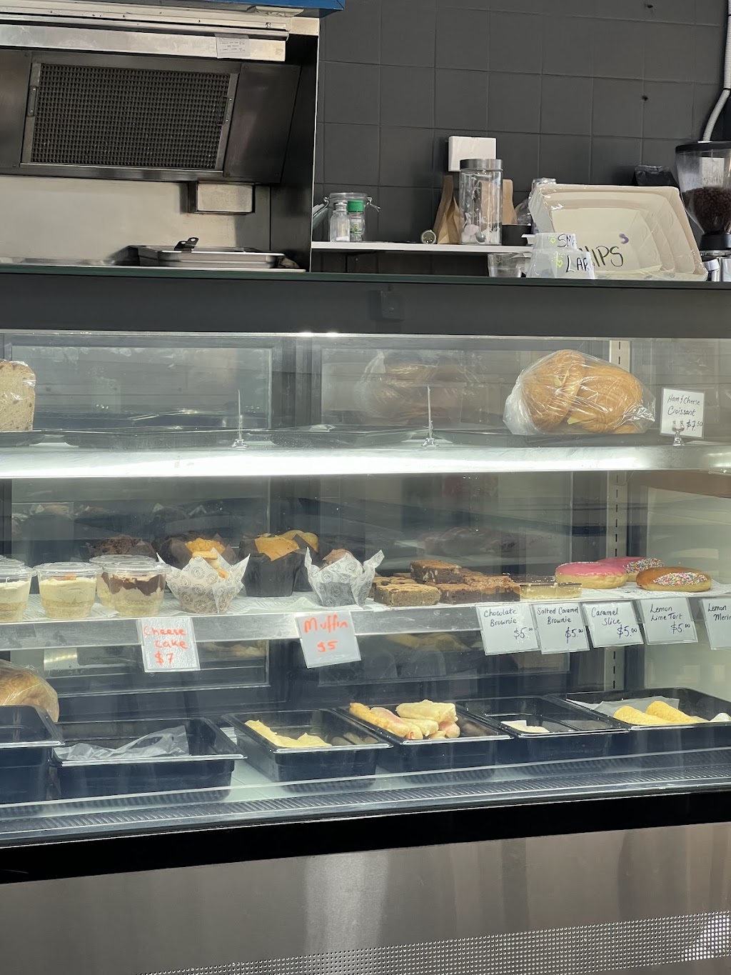 Georgios Coffee | Shop 5/93 Waminda Ave, Campbelltown NSW 2560, Australia | Phone: 0431 485 565